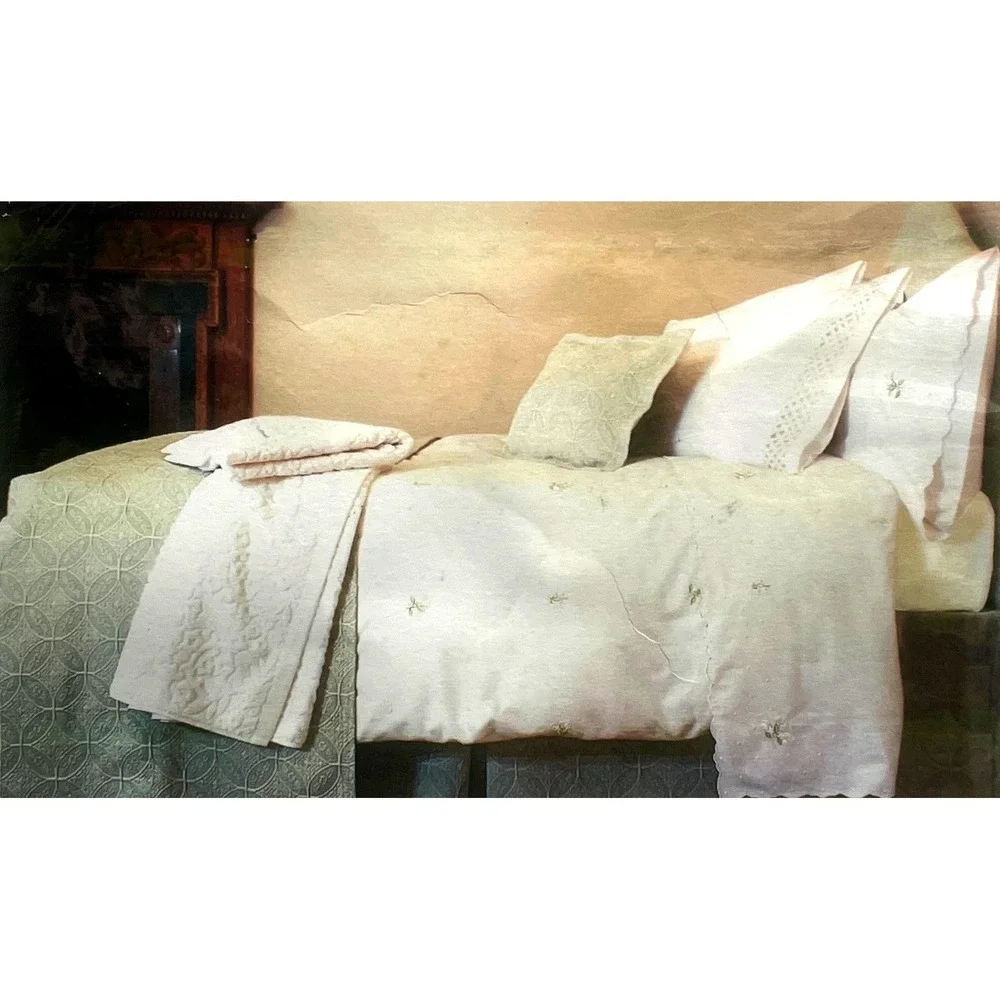 Reed Family Linens Matelasse Coverlet King White 100% Egyptian Cotton Montacute